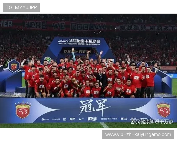 上海海港外援强势表现,卫冕之路畅通无阻